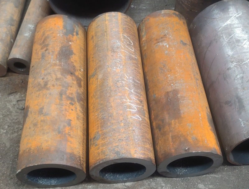 宣威20CrMo无缝钢管切割